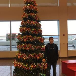 Meet your Posher, Hillary